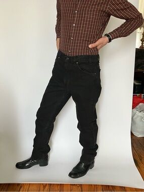 Levi's Men's Black Relaxed Fit Jeans